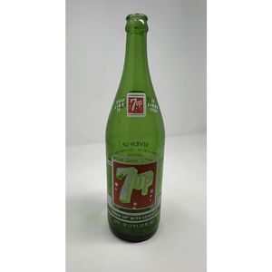 Vintage 7 Up Green Bottle 1 Pint/ 12 Oz. 1965